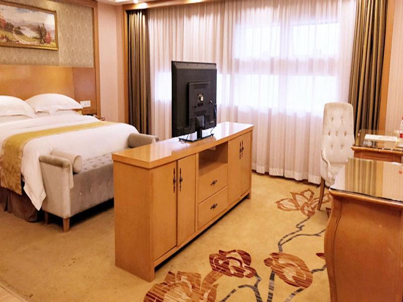 Vienna Hotel Guangzhou Baiyun Dongping Middle Road Екстериор снимка