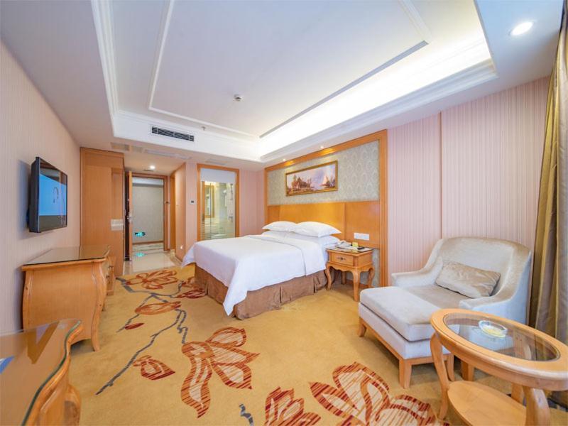 Vienna Hotel Guangzhou Baiyun Dongping Middle Road Екстериор снимка