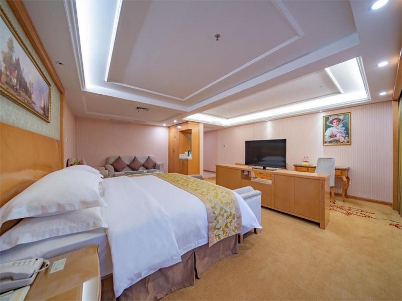 Vienna Hotel Guangzhou Baiyun Dongping Middle Road Екстериор снимка